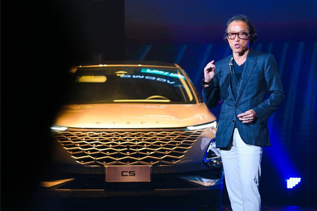 OMODA & JAECOO Philippines Drives Innovation in the Local Auto Scene with Official Brand Launch 4 OMODA C5 With Steve Eum