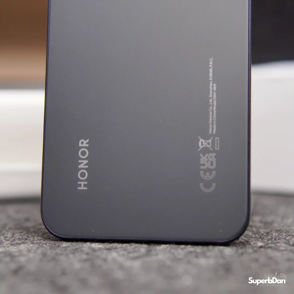 HONOR 400 5G First Impressions 26 HONOR 400 5G Back