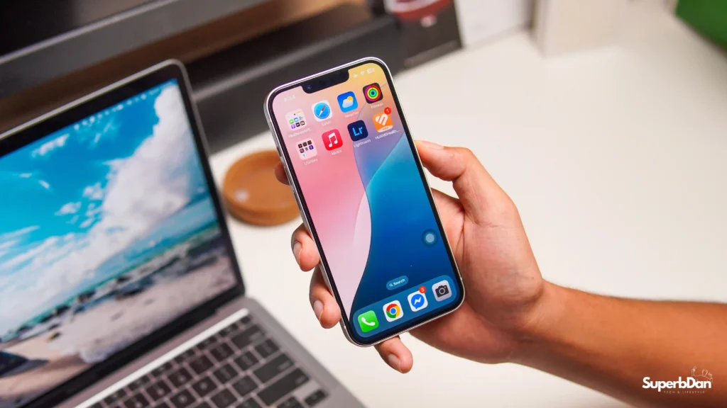 Buying iPhone 13 in 2025: Everything You Need to Know 2 iPhone 13 display