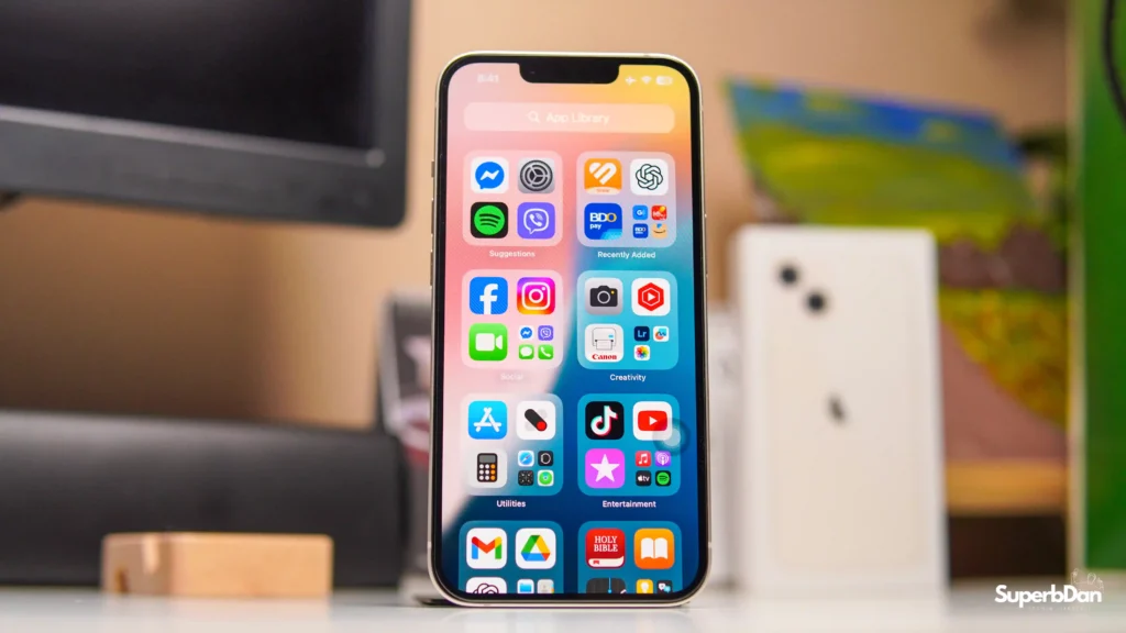 Buying iPhone 13 in 2025: Everything You Need to Know 6 iPhone 13 display