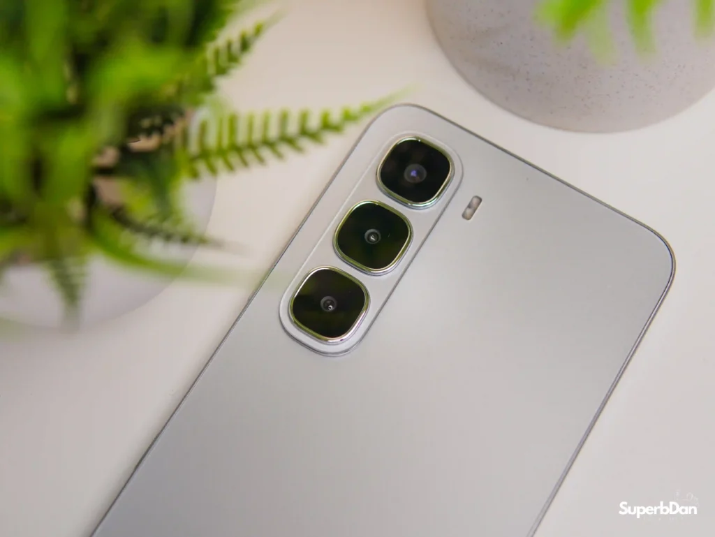 Infinix HOT 60i First Impressions 5 Infinix HOT 60i Camera