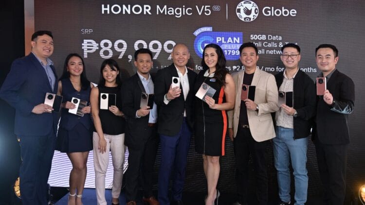 Foldable For the Pro Get HONOR Magic V5 Now via Globe Postpaid Plans with a FREE Tablet