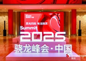 OPPO Demos Industry-Leading On-Device AI Performance at Snapdragon Summit 2025 - China