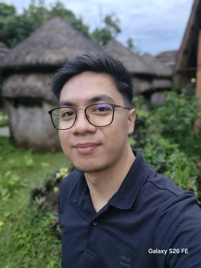 Samsung Galaxy S26 FE Front Camera - Normal Mode