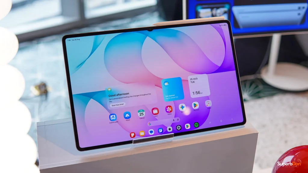 Samsung Galaxy Tab S12 Ultra Display